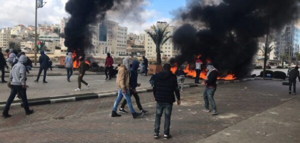 В городах Израиля произошли столкновения