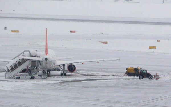 В Киеве аэропорт «Борисполь» закрыт из-за сошедшего с полосы самолета