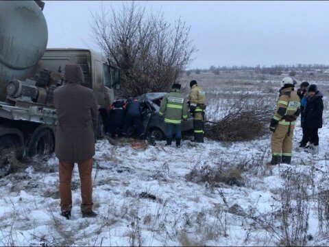 В массовом ДТП в Татищевском районе погиб водитель Lada Priora