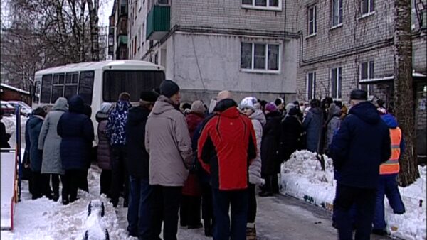 В Нижнем Новгороде прошли похороны девушки, погибшей в аварии на пр. Гагарина