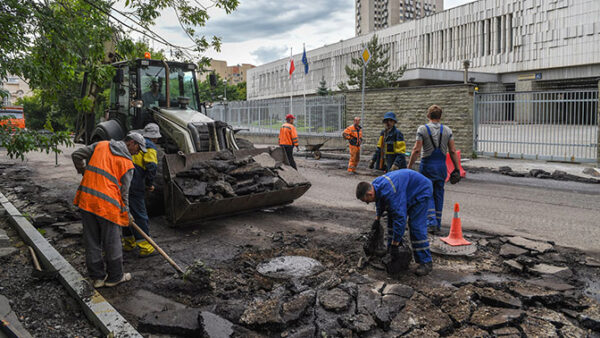 Власти констатировали перевыполнение плана по ремонту дорог в Российской Федерации