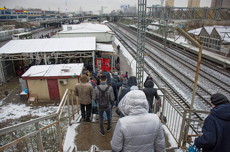 В Подмосковье шесть человек погибли под колесами поездов