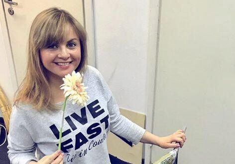 Юлия Проскурякова ответила на критику, что новая челка ей очень нравится