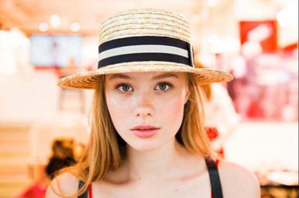 Юная дочь Александра Михайлова имеет большие доходы в модельном бизнесе