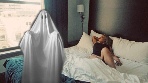 Жительница Бристоля отказалась от мужчин ради секса с призраками