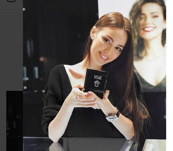 Анастасия Костенко подзаработала на рекламе бриллиантов