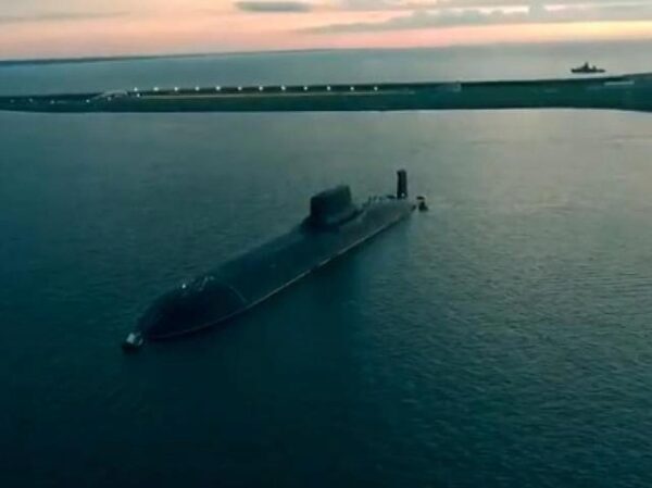 Крупнейшие в мире российские атомные подлодки уничтожат