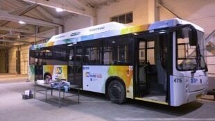 Между Екатеринбургом и Верхней Пышмой будет курсировать автобус с символикой Экспо-2025