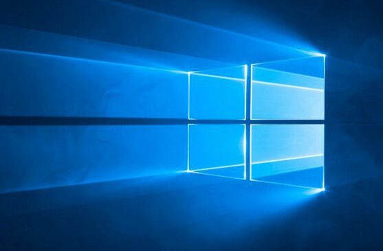 Microsoft может засудить всех пользователей в России за отказ от обновления Windows 10