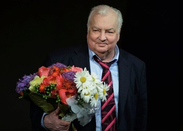 Михаил Державин будет захоронен на Новодевичьем кладбище: Актеру не могут найти место для могилы