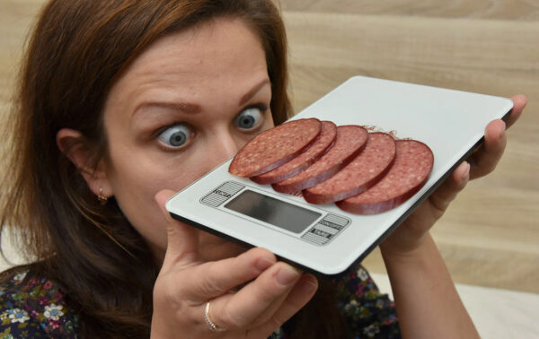 Мяса только 20%: спроектирован новый ГОСТ на полукопченую колбасу