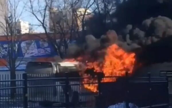 На вокзале Владивостока сгорел пустой автобус