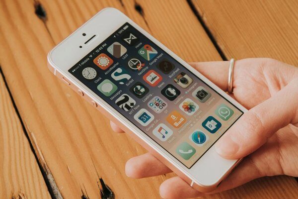 Новое обновление iOS замедляет работу iPhone практически вдвое
