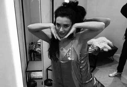 Ольга Серябкина опубликовала в Instagram снимок в ночной рубашке