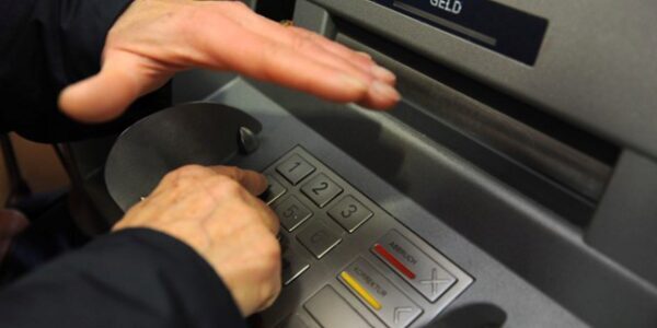 Правоохранители опасаются установки в столице РФ фальшивых банкоматов на время ЧМ-2018?