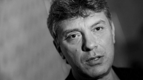 Родственники считают преждевременной установку мемориальной доски Немцову