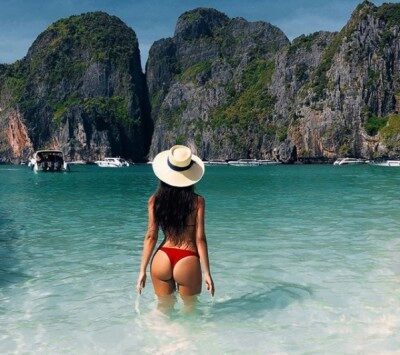 Ростовская модель Playboy Мария Лиман оголила ягодицы на островах в Таиланде