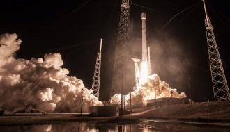 Секретный спутник США, который запустил SpaceX, разбился
