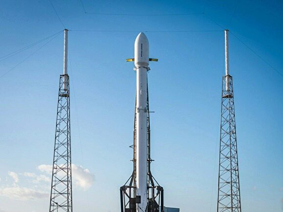 США потеряли связь с секретным спутником, запущенным SpaceX