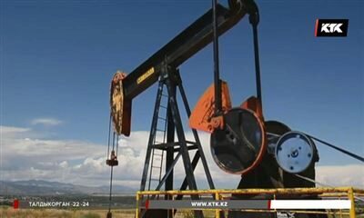 Стоимость нефти снижается на неожиданном росте запасов сырья в США