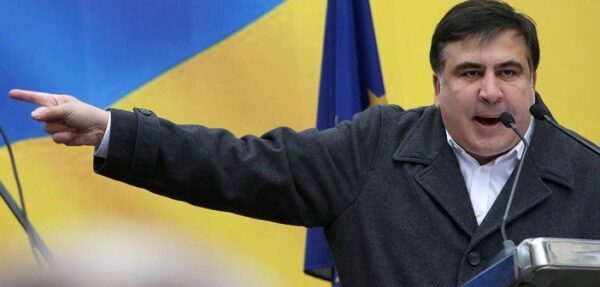 Суд отправил Саакашвили под ночной домашний арест
