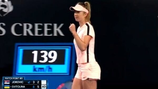 Свитолина одолела Костюк в украинском дерби на Australian Open