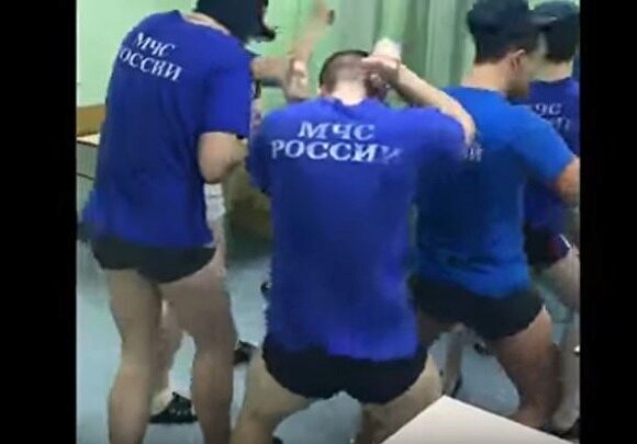 Уральские студенты записали клип в поддержку ульяновских курсантов