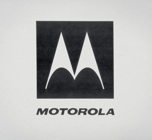 В 2018 году смартфон от Motorola получит 5G и дизайн iPhone