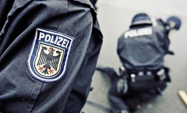 В Германии подросток устроил поножовщину в школе и убил одноклассника