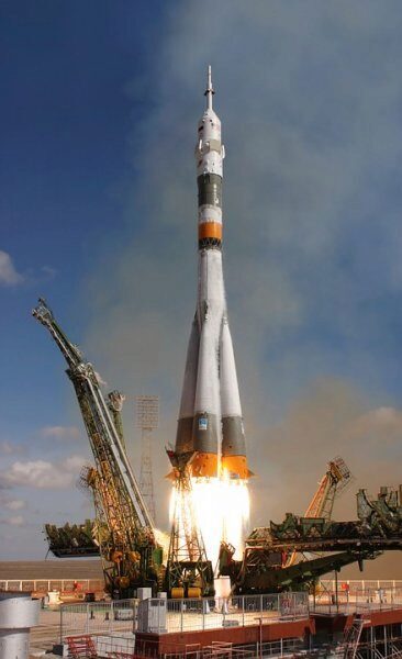 В РФ планируют создать многоразовую ракету "Корона"