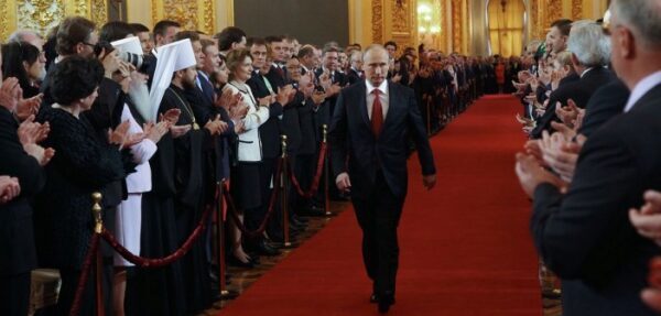 Волкер прогнозирует 4-й президентский срок Путина