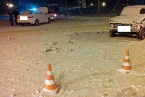 В Ставрополе на улице Пирогова неопытная девушка-водитель устроила ДТП