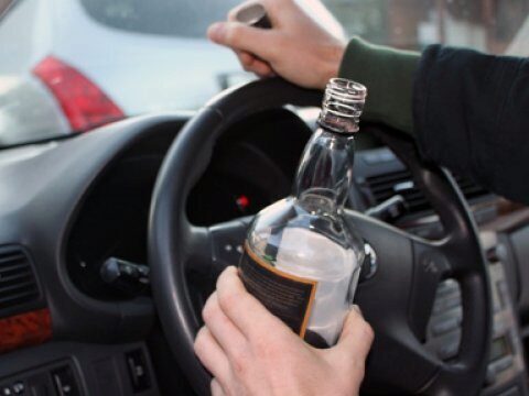 За новогодние выходные в Саратове задержали шесть пьяных водителей