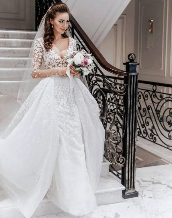 Анастасия Костенко поделилась новыми свадебными фото в Instagram
