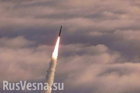 Боевики показали момент попадания зенитной ракеты в Су-25 (ВИДЕО)