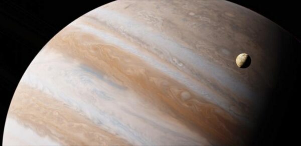 Космический зонд Juno сфотографировал облака на Юпитере