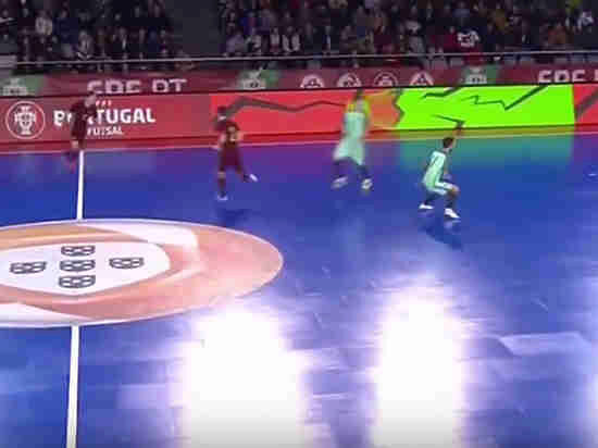 Сборная РФ по мини-футболу проиграла Португалии в полуфинале ЧЕ