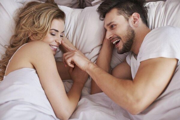 10 вещей, которые мужчины пытаются скрыть во время секса