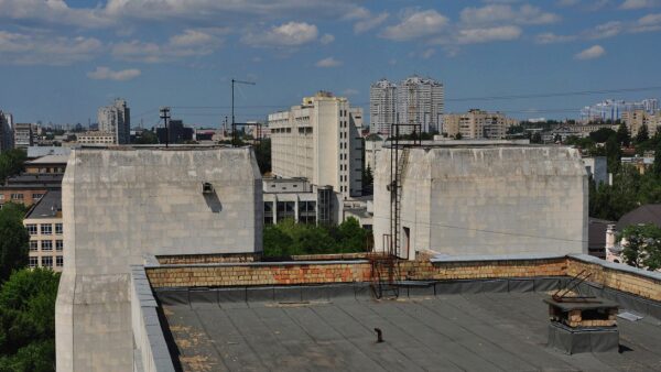 В Москве на крыше дома нашли тайник со взрывчаткой