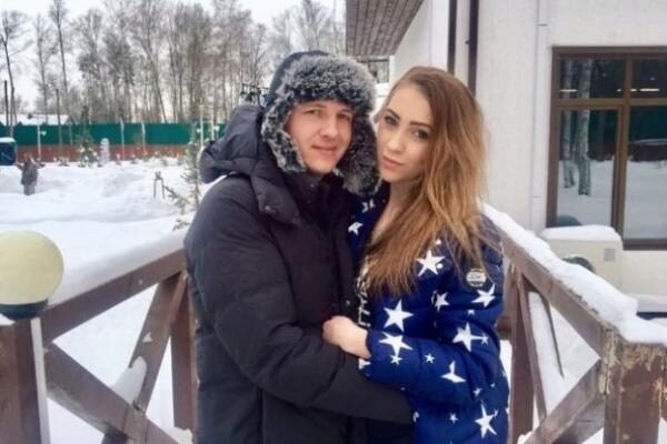 Алена Савкина и Илья Яббаров занялись сводничеством на «Доме-2»