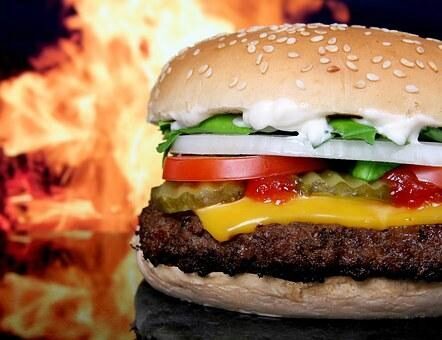 Банк ВТБ продал 16,62% акций Burger King Russia украинской Xomeric