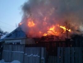В праздничный выходной в Саратовской области тушили два крупных пожара