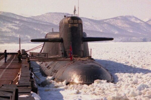 Черноморским флотом будет командовать Герой России
