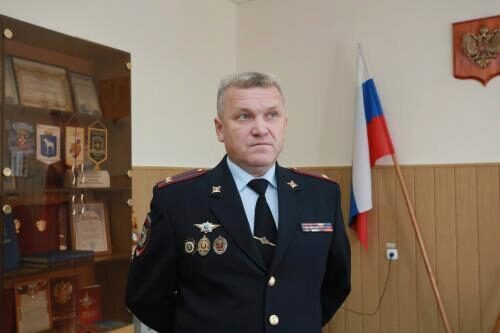Пьяный мужчина в Ростове разделся в отделении полиции