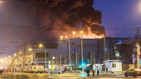Трагедия в Кемерово: появилась новая информация о пожаре в ТЦ “Зимняя вишня”