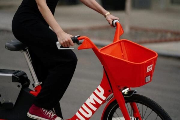 Uber заключил «велосипедную» сделку с Jump Bikes
