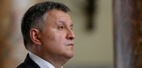 Аваков: реинтеграция Донбасса должна происходить по принципу «малых шагов»