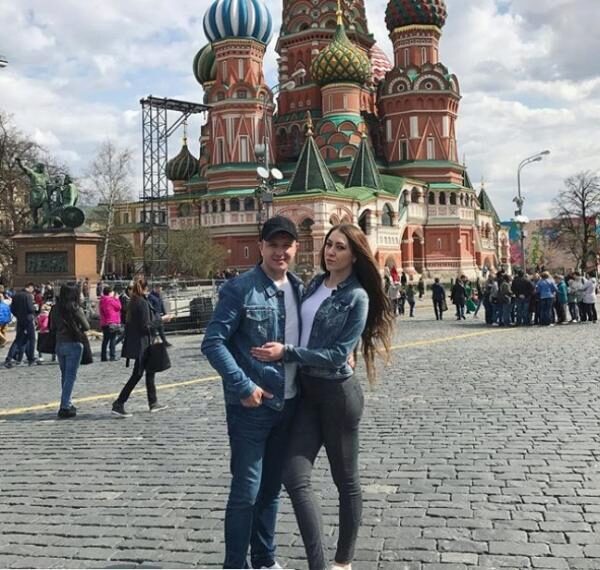 Илья Яббаров с Алёной Савкиной зажгли на Красной площади