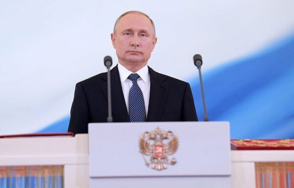 Путин дал поручение увеличить объем строительства жилья к 2024 году