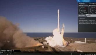 SpaceX запустила ракету-носитель Falcon 9 с семью спутниками